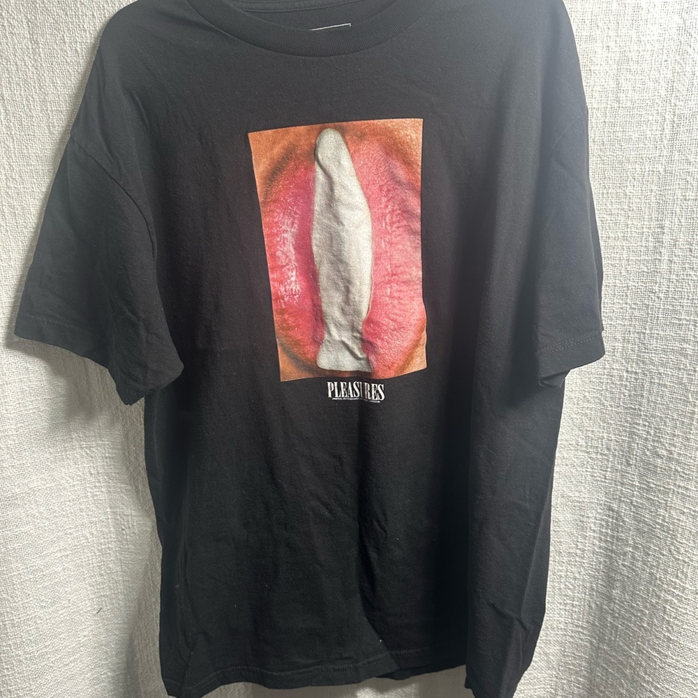 Pleasures Graphic Tee – Black, Size XL